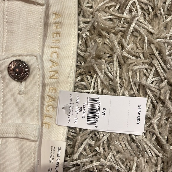 American Eagle Hi-Rise Shortie - Picture 4 of 4